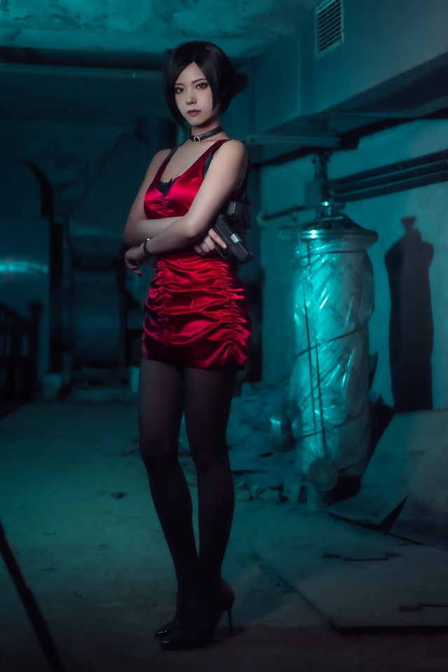 Fall in love with the most beautiful Ada Wong cosplay photo series - Resident Evil 2 of all time - Photo 9.
