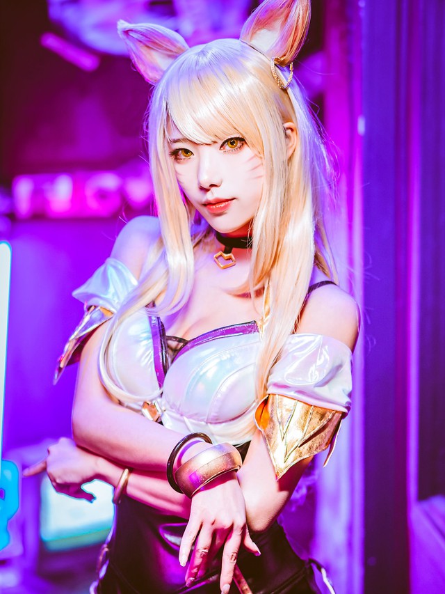 Heartbroken with the K/DA group cosplay photo of the Korean beauty quartet, it turned out to be all famous streamers - Photo 7.