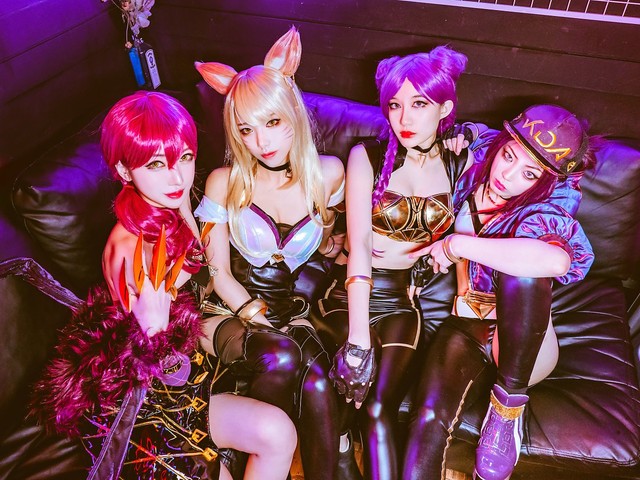 Falling out of heart with the K/DA group cosplay photo of the Korean beauty quartet, it turned out to be all famous streamers - Photo 30.