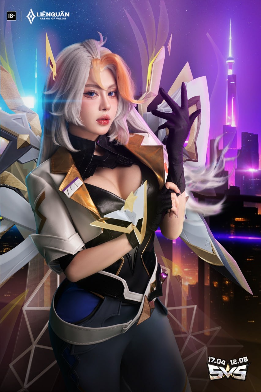 Cosplay of Lauriel Night Eagle has super busty breasts, destroying the hearts of male fans