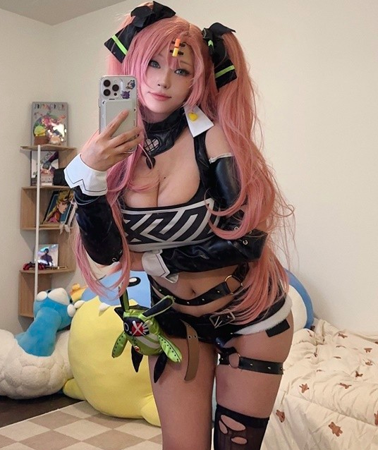 Cosplay character Zenless Zone Zero, hot girl 